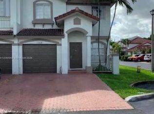 11620 NW 51st Ter, Doral, FL 33178