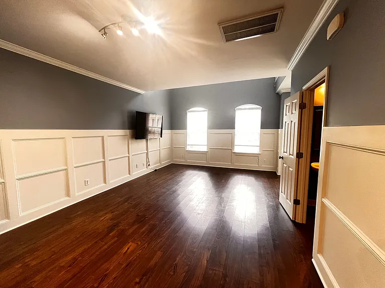 3512 Alexandria Ave — Photo 12