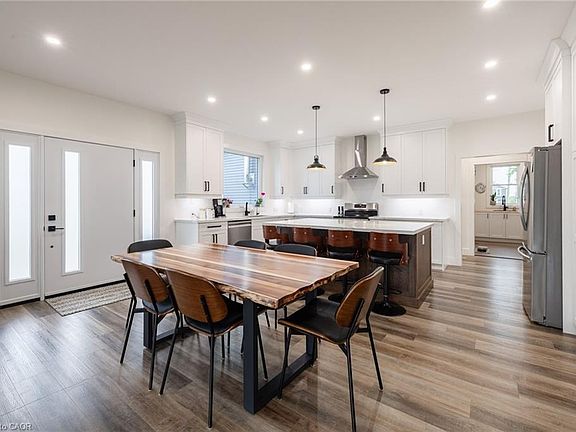 4th image of 40634 Forks Rd
