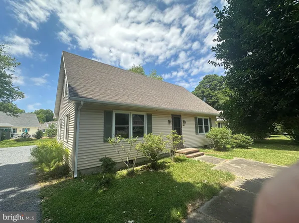 411 Seymour Ave, Saint Michaels, MD 21663