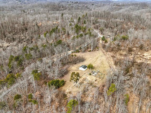 5th image of 1717 Aaron Ridge Rd