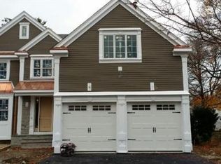 194 Lindbergh Ave, Needham, MA 02492