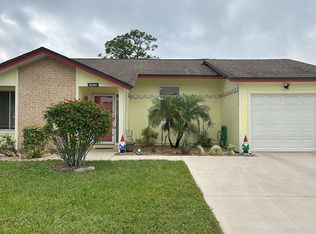 5560 Longleaf Dr, North Fort Myers, FL 33917