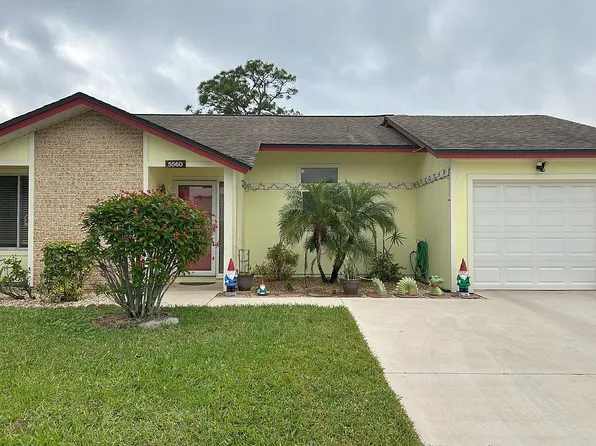 5560 Longleaf Dr, North Fort Myers, FL 33917