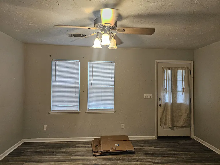 1112 Jet Dr — Photo 11