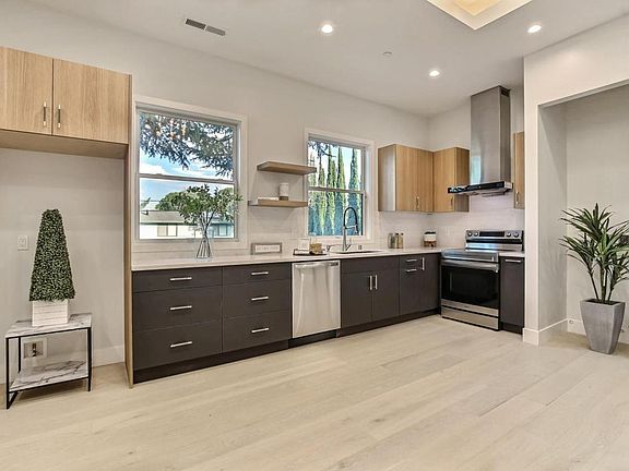 Living and Kitchen area, washer/dryer and Fridge will be provided before move-in date