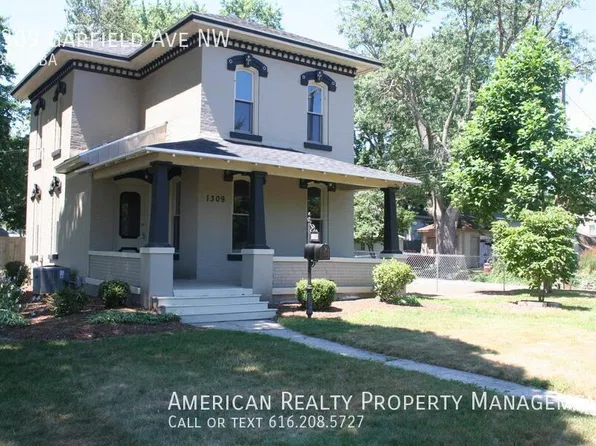 1309 Garfield Ave NW, Grand Rapids, MI 49504