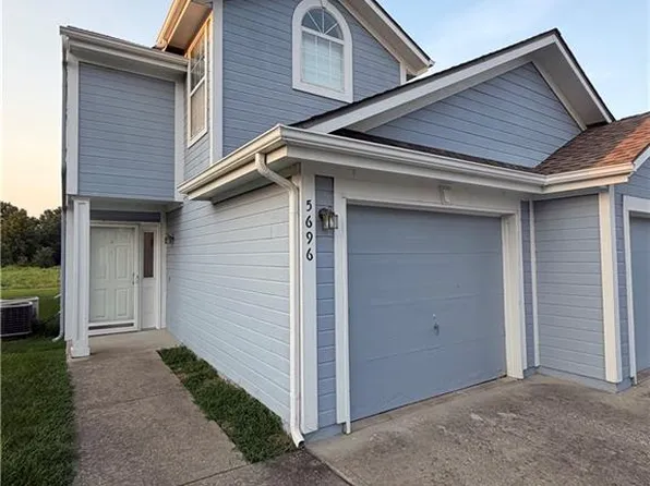 5696 NW Plantation Ln #174A, Lees Summit, MO 64064