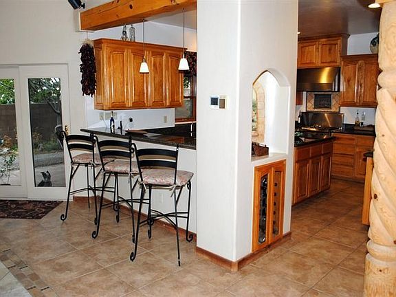 Breakfast & Wine Bars