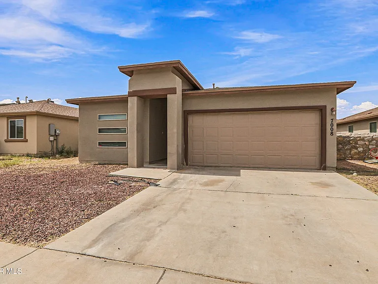 7008 Faxon Dr — Photo 2