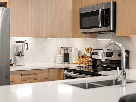 5th image of 3070 Kilpatrick Ave #308