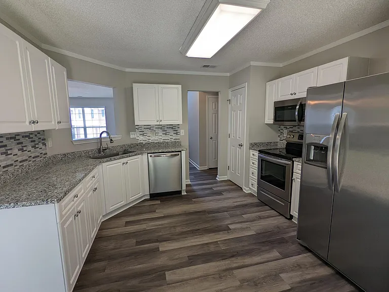 12 Valley Glen Ct — Photo 4