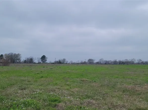 355 Rs County Rd #3374, Emory, TX 75440