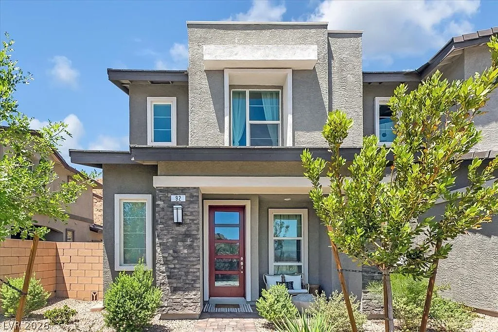 3 bed, 2.5 bath, 1491 sqft, $2,400 — Photo 1