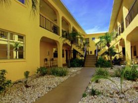 7025 Hibiscus Ave S, Saint Petersburg, FL