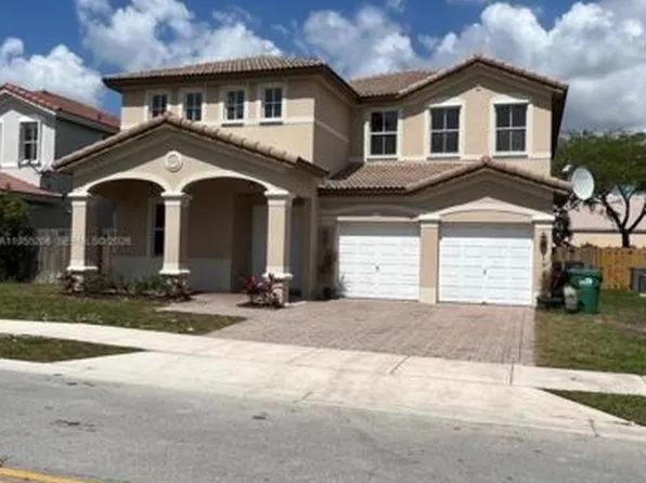 15389 SW 90th Ter, Miami, FL 33196