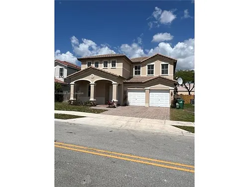 15389 SW 90th Ter Photo 1