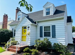 216 Avondale Rd, Rochester, NY 14622