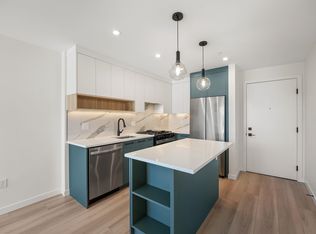 6270 Gooseberry Dr #409, Surrey, BC V3S0C8