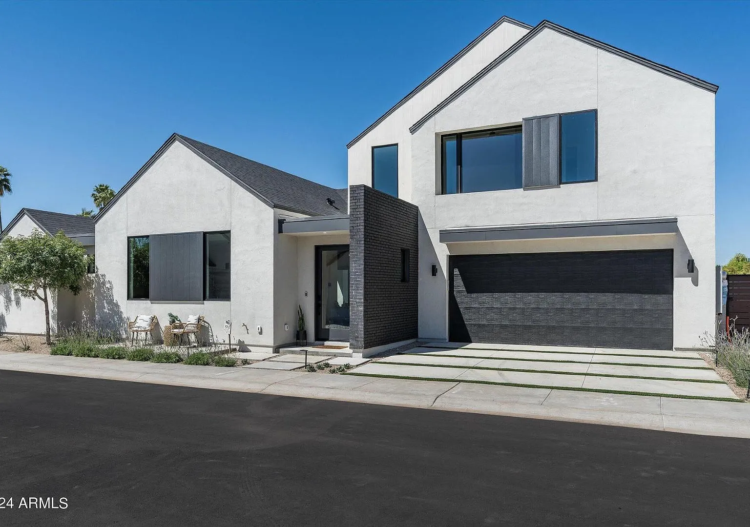 4 bed, 3.5 bath, 2696 sqft, $6,000 — Photo 4