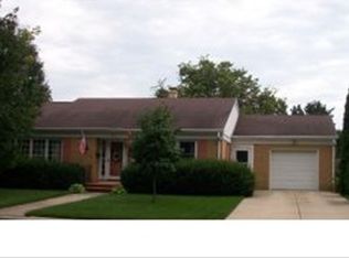 1211 Oregon St, Green Bay, WI 54303