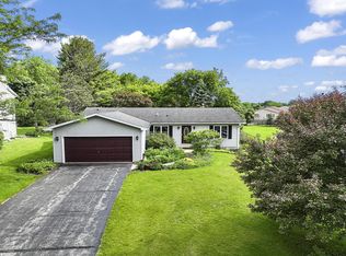 31501 Lake St, Burlington, WI 53105