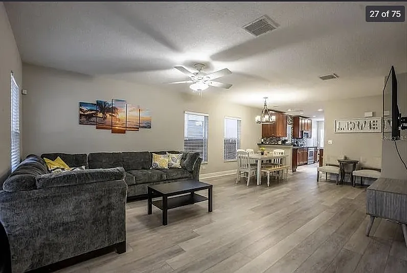 3 bed, 2.5 bath, 1518 sqft, $3,400 — Photo 3
