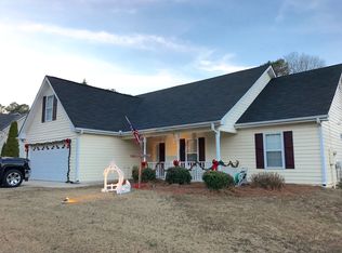 1665 Round Rd, Grayson, GA 30017