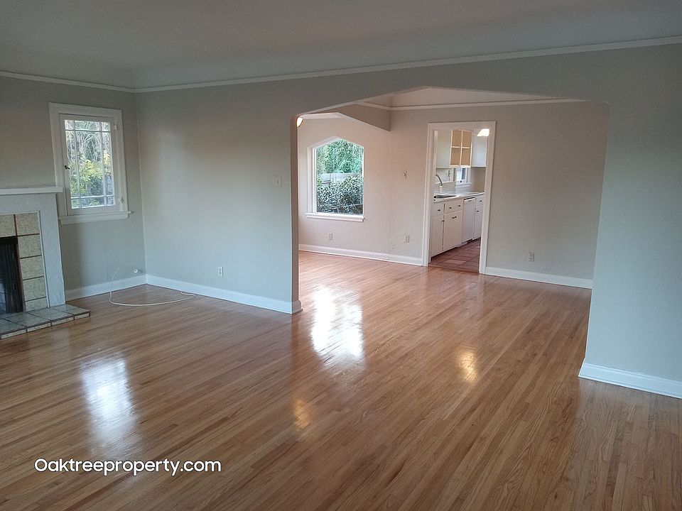 1st image of 251 Chrisman Ave