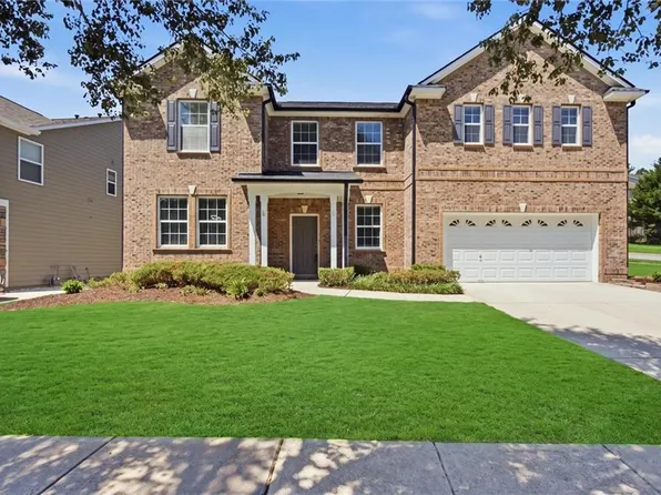 1203 Lanier Springs Dr, Buford, GA 30518