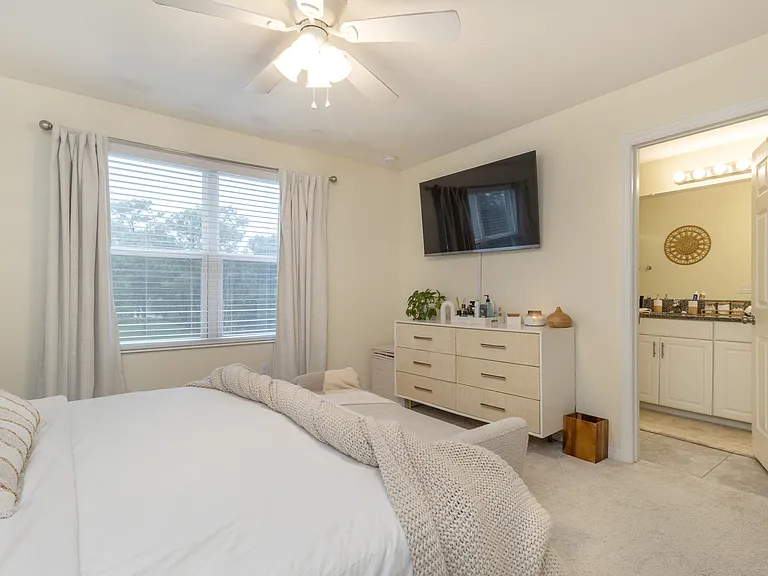 7013 Summer Holly Pl — Photo 19