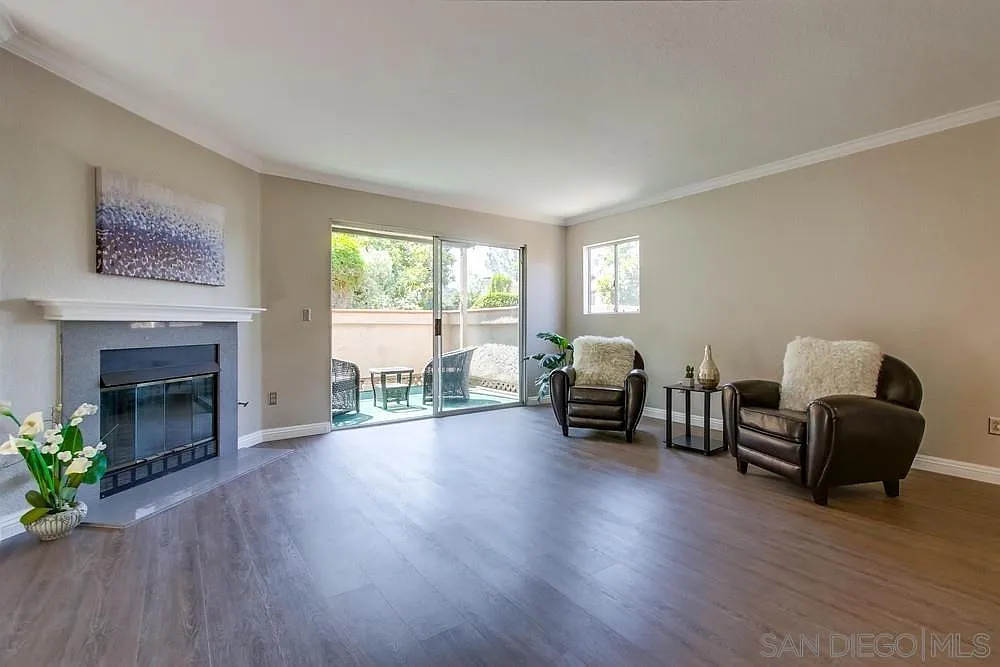 3 bed, 1230 sqft, $3,500 — Photo 3