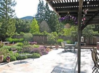 1101 La Grande Ave, Napa, CA 94558