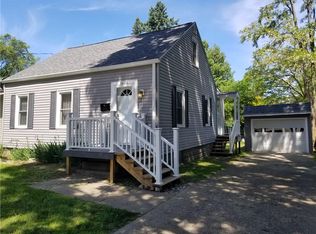 3626 W Lake Rd, Erie, PA 16505