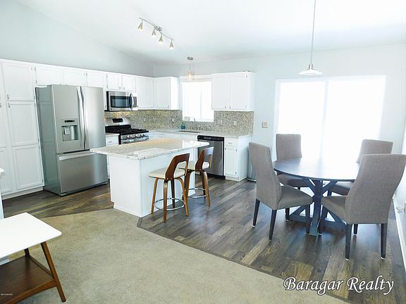 5th image of 4758 Whitefish Woods Dr