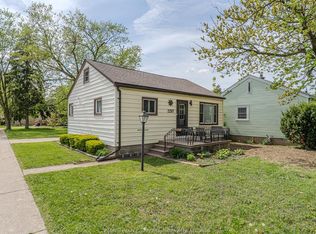 2297 Parent Ave, Windsor, ON N8W 2E4