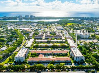 250 NE 20th St #5260, Boca Raton, FL 33431