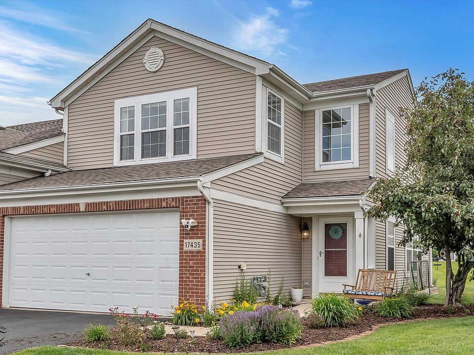 2nd image of 17435 Jordan Ln