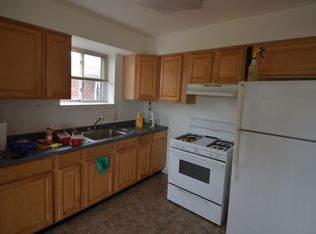 3 Bruckner Blvd, Bronx, NY 10454