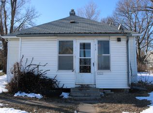715 N 4th St, Manhattan, KS 66502