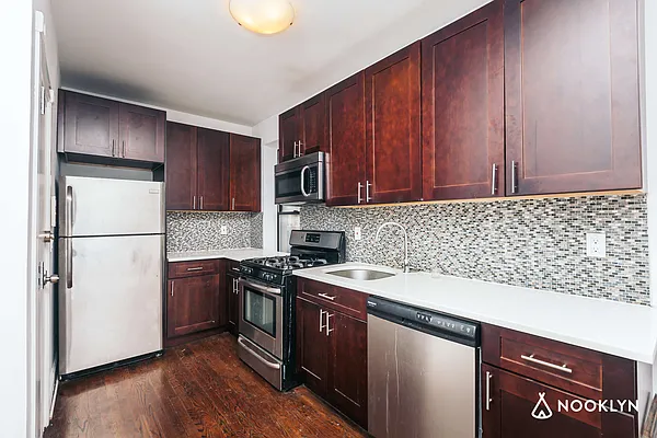 Rented by Nooklyn NYC LLC | media 10