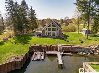 5880 Cardinal Rd, Mayville, NY 14757