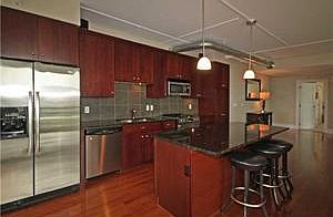 5th image of 132 Lakefront Blvd Unit 301