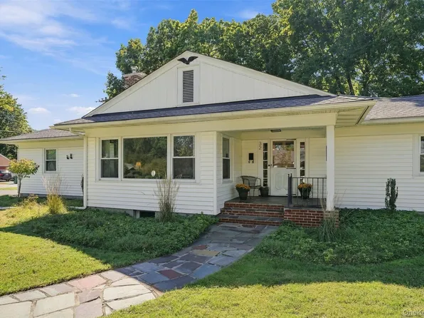 32 Elm Street, Ellenville, NY 12428