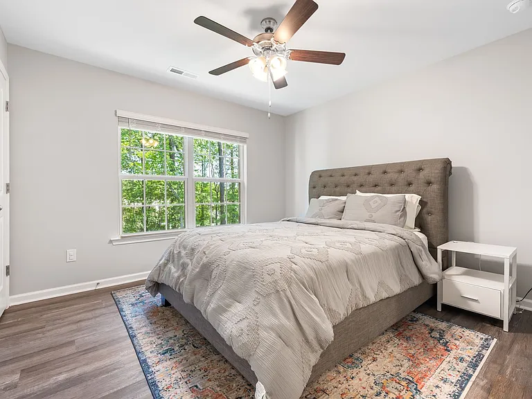 4135 Trevino Dr — Photo 9