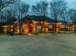 2117 N Fielder Rd, Arlington, TX 76012