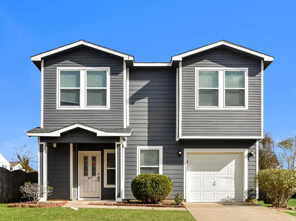 107 Blackwell Ct, Owens Cross Roads, AL 35763