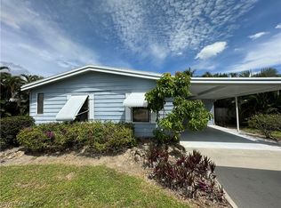 185 Belle Isle Cir, Naples, FL 34112