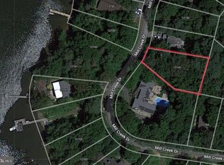 12742 Mill Creek Dr, Lusby, MD 20657
