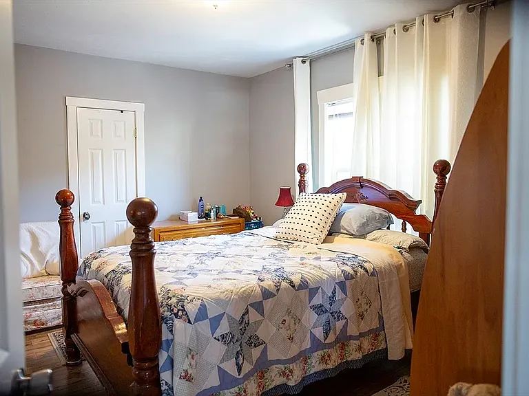 134 Highland St #2 — Photo 4